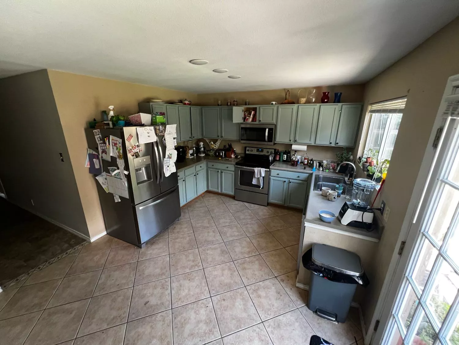 Kitchen before the remodel
